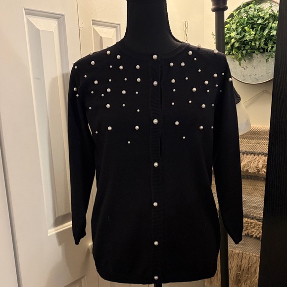 Carmen Sweaters - Carmen Chic Black Cardigan with Pearls